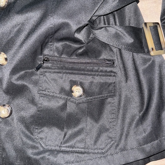 Gallery Black Short Belted Trench Coat Button Details - Picture 10 of 16